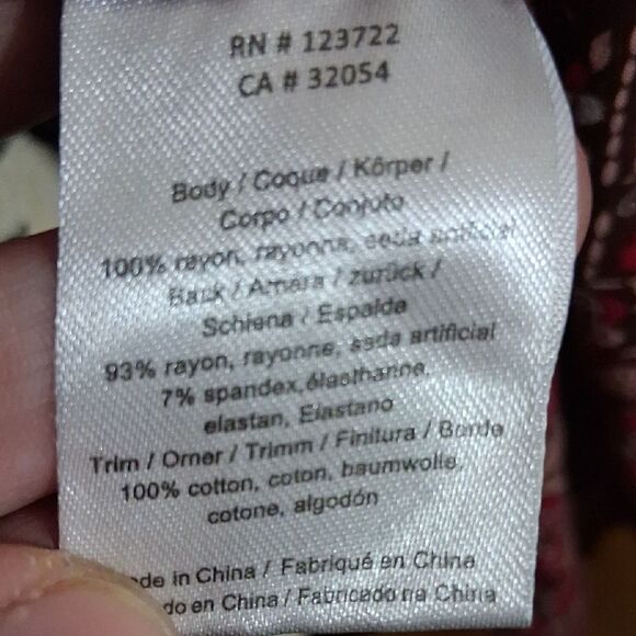 Anthropologie One September Bohemian Red Patterned Women's Top Size Medium - Picture 11 of 11